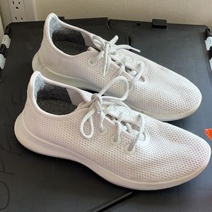 Allbirds Tree Runner Shoes White in Womens 9